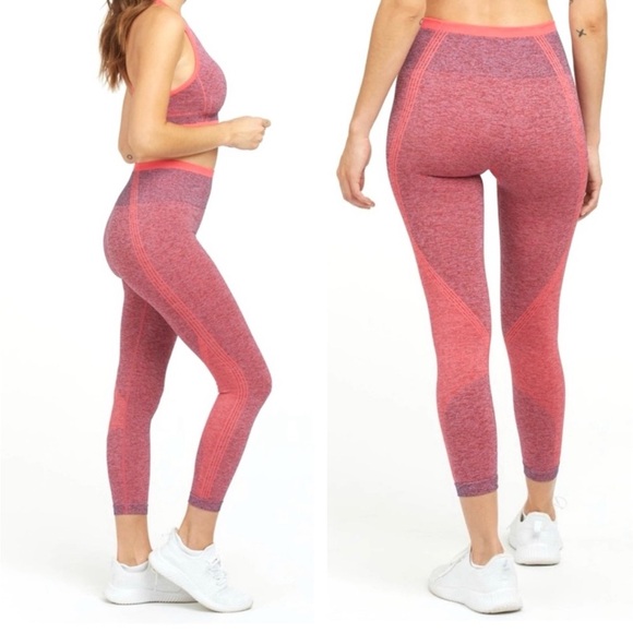 SPANX  SEAMLESS SCULPTING LEGGINGS- Brand New With Tags - Picture 1 of 13